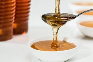 Sposoby wykorzystania miodu manuka jako naturalnej metody leczenia wielu chorób